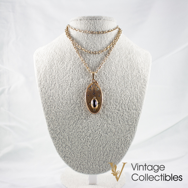 Mid‑Century 10K Gold Locket Front— Premiere Collection