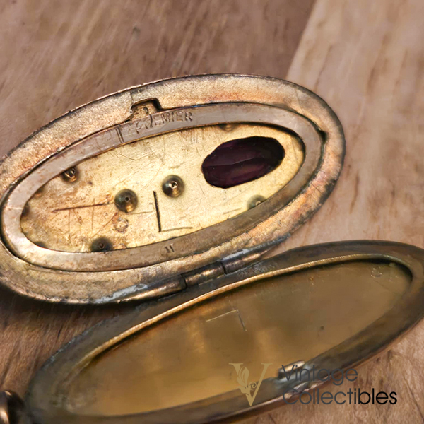 Vintage 10K Gold “Premiere” Locket with Amethyst Glass Stones — Mid‑Century Engraved Keepsake - Image 3